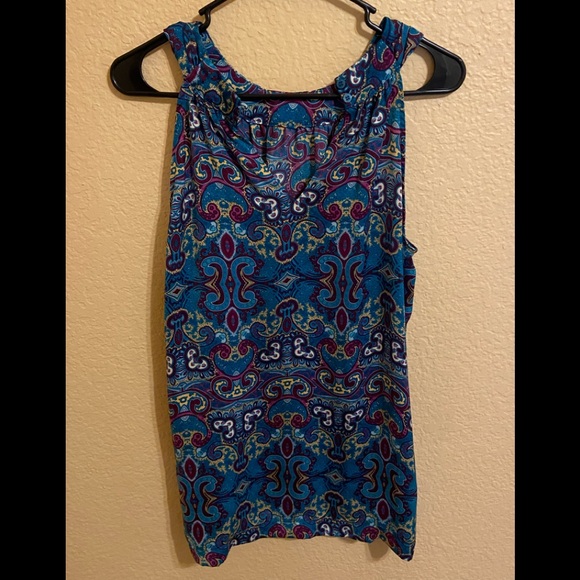 APT 9 top - Picture 2 of 2